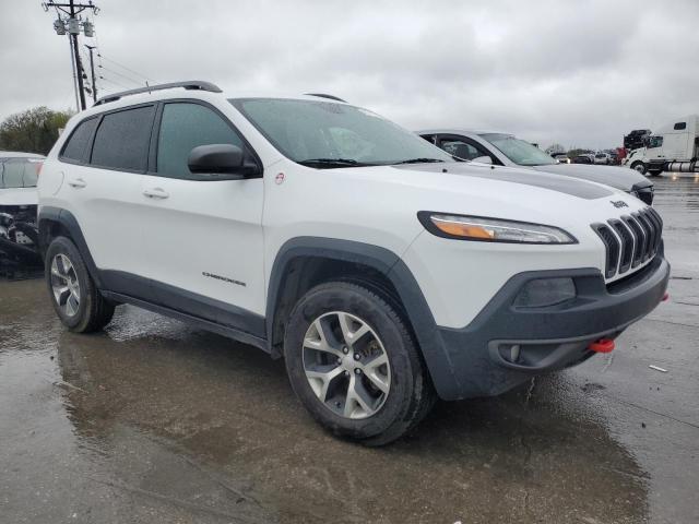 Photo 4 from auction – 2018 JEEP CHEROKEE T with VIN 1C4PJMBB4JD569185