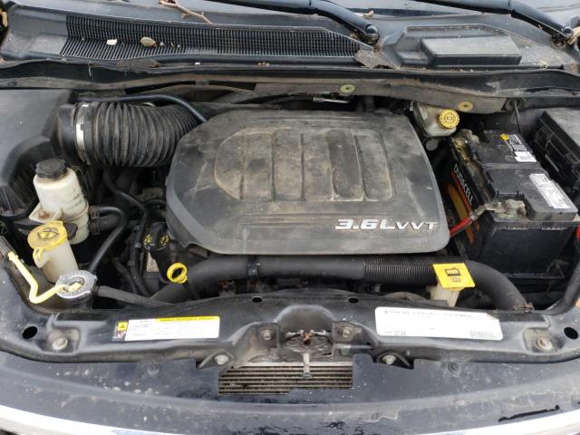 Photo 12 from auction – 2011 CHRYSLER TOWN & COU with VIN 2A4RR5DG5BR768416