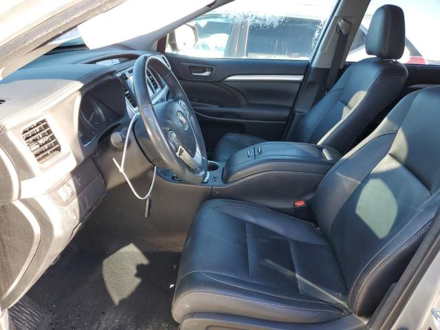 Photo 7 from auction – 2018 TOYOTA HIGHLANDER with VIN 5TDJZRFH3JS549881