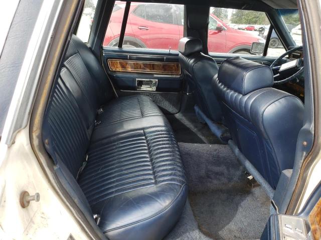 Photo 10 from auction – 1982 LINCOLN TOWN CAR with VIN 1LNBP94F5CY655232