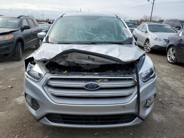 Photo 5 from auction – 2019 FORD ESCAPE SE with VIN 1FMCU0GD5KUB29837