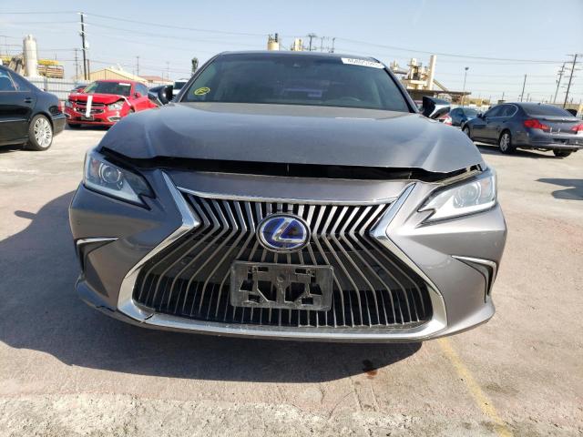 Photo 5 from auction – 2019 LEXUS ES 300H with VIN 58AB21B13KU002517