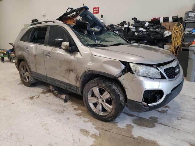 Photo 4 from auction – 2013 KIA SORENTO EX with VIN 5XYKU4A29DG350201