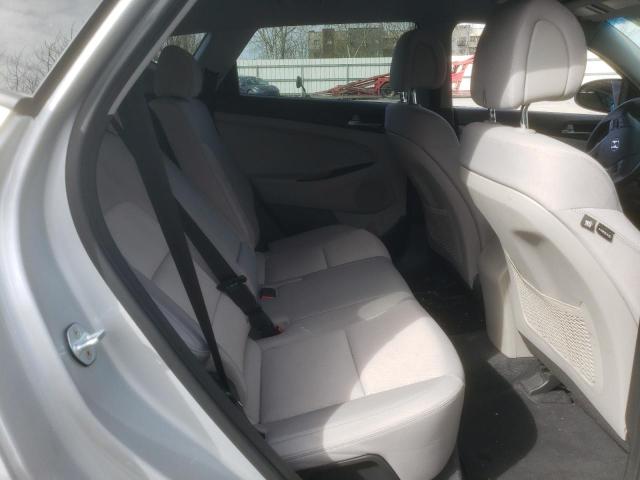 Photo 10 from auction – 2018 HYUNDAI TUCSON SE with VIN KM8J2CA47JU654629