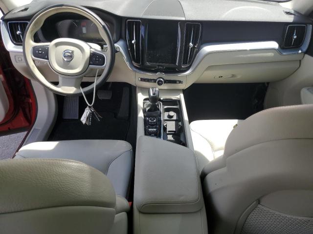 Photo 8 from auction – 2020 VOLVO XC60 T5 MO with VIN YV4102DK5L1516068