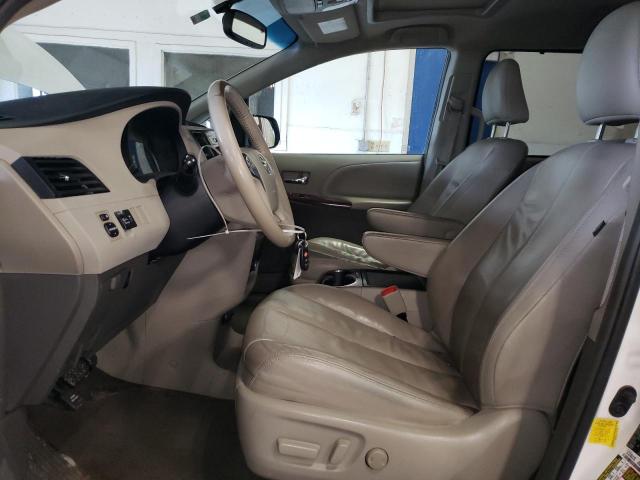 Photo 7 from auction – 2012 TOYOTA SIENNA XLE with VIN 5TDYK3DC3CS252183