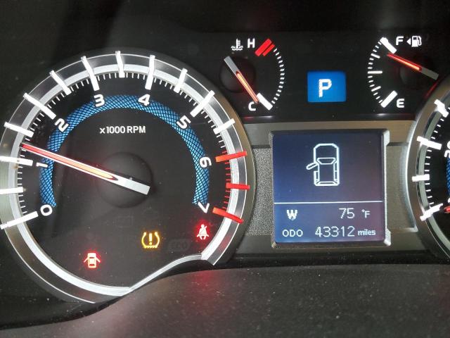 Photo 9 from auction – 2018 TOYOTA 4RUNNER SR with VIN JTEBU5JR4J5492250