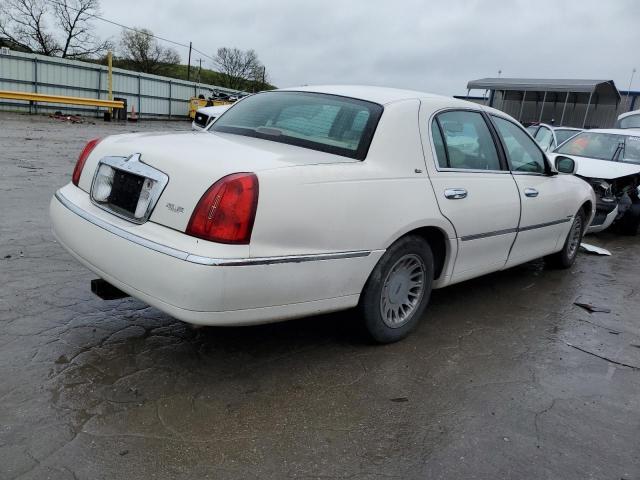 Photo 3 from auction – 2001 LINCOLN TOWN CAR C with VIN 1LNHM83W01Y659328