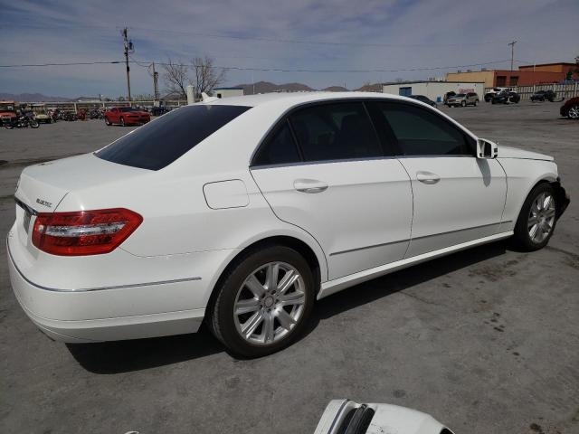Photo 3 from auction – 2013 MERCEDES-BENZ E 350 BLUE with VIN WDDHF2EB8DA706873
