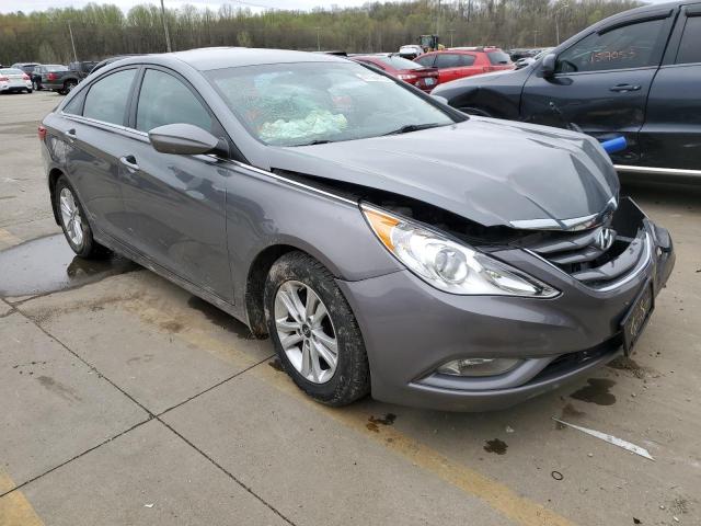 Photo 4 from auction – 2013 HYUNDAI SONATA GLS with VIN 5NPEB4AC9DH744804