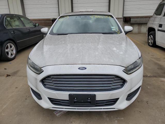 Photo 5 from auction – 2016 FORD FUSION S with VIN 3FA6P0G73GR250857