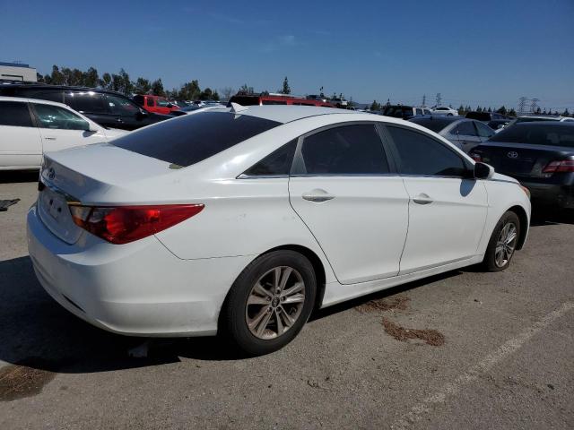 Photo 3 from auction – 2013 HYUNDAI SONATA GLS with VIN 5NPEB4AC4DH730776