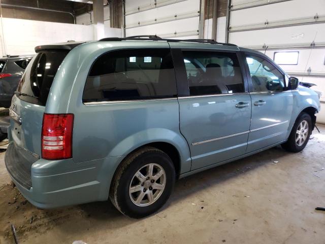 Photo 3 from auction – 2010 CHRYSLER TOWN & COU with VIN 2A4RR8D16AR321640