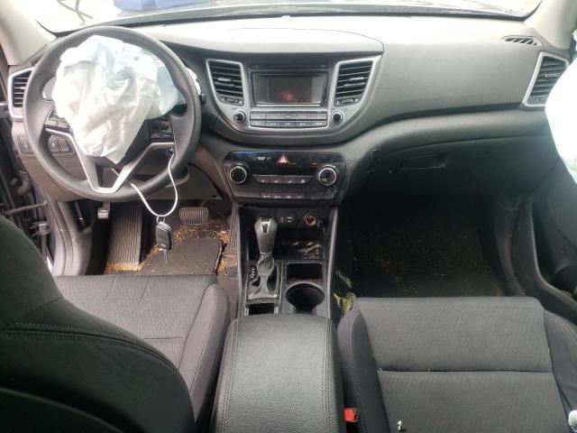 Photo 8 from auction – 2017 HYUNDAI TUCSON SE with VIN KM8J23A44HU565112