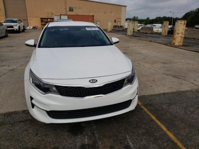Photo 5 from auction – 2017 KIA OPTIMA LX with VIN 5XXGT4L38HG131867