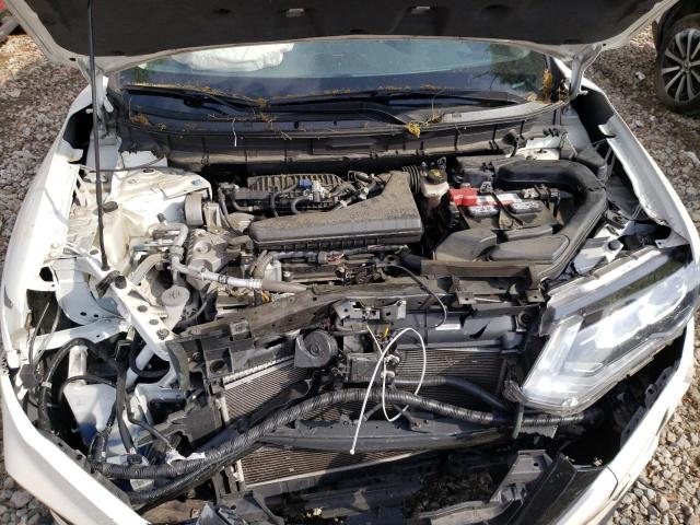 Photo 11 from auction – 2018 NISSAN ROGUE S with VIN 5N1AT2MT4JC711708