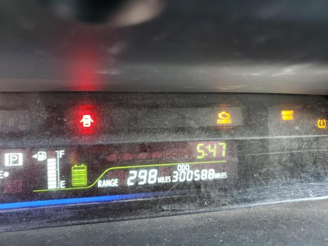Photo 9 from auction – 2013 TOYOTA PRIUS V with VIN JTDZN3EU1D3211833