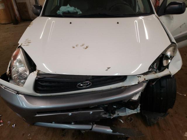 Photo 11 from auction – 2004 TOYOTA RAV4 with VIN JTEGD20V240004823