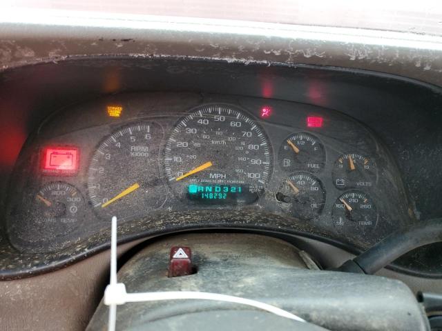 Photo 9 from auction – 2000 CHEVROLET SILVERADO with VIN 1GCGK24U5YE191821