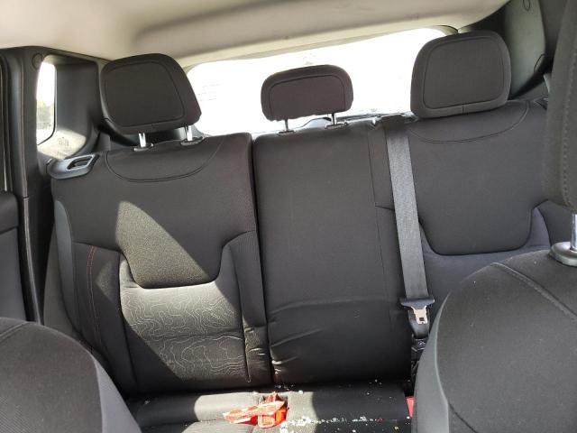 Photo 10 from auction – 2016 JEEP RENEGADE T with VIN ZACCJBCT5GPD95485