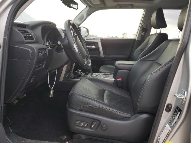 Photo 7 from auction – 2018 TOYOTA 4RUNNER SR with VIN JTEBU5JR4J5492250