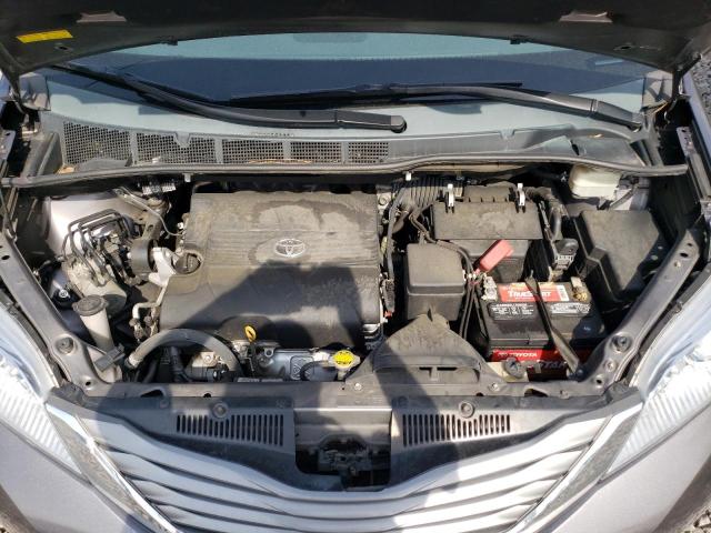 Photo 11 from auction – 2012 TOYOTA SIENNA XLE with VIN 5TDYK3DC3CS275916