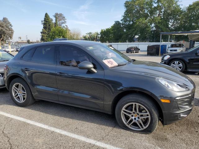 Photo 4 from auction – 2018 PORSCHE MACAN with VIN WP1AA2A59JLB09093