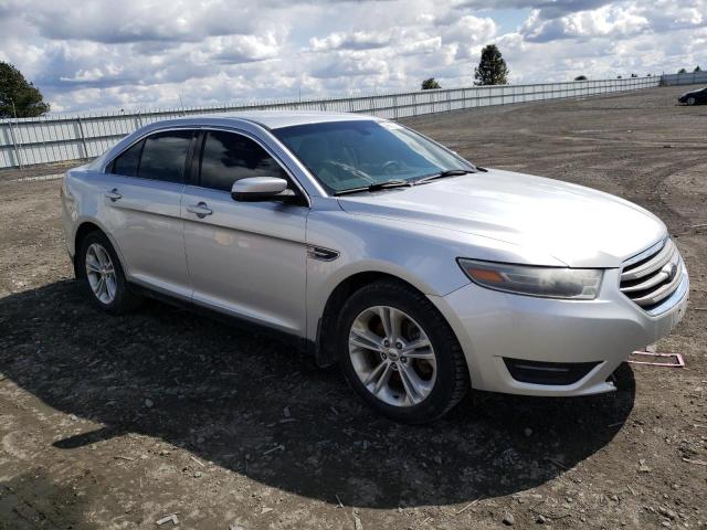 Photo 4 from auction – 2015 FORD TAURUS SEL with VIN 1FAHP2H80FG175472