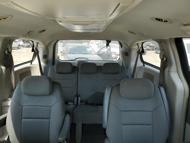 Photo 10 from auction – 2010 CHRYSLER TOWN & COU with VIN 2A4RR5D18AR200946