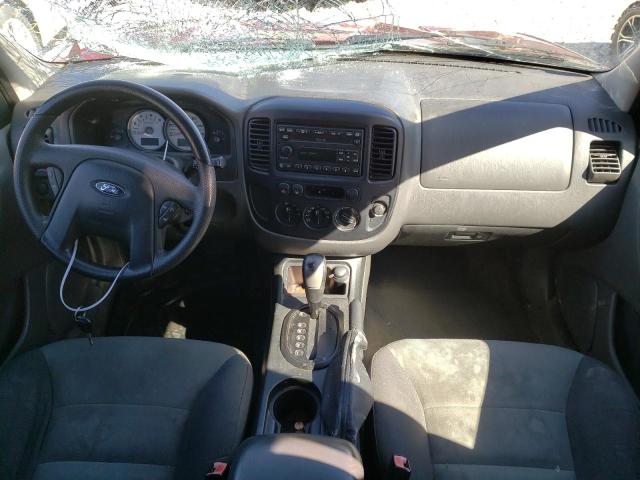 Photo 8 from auction – 2005 FORD ESCAPE XLS with VIN 1FMYU02Z45DA06432