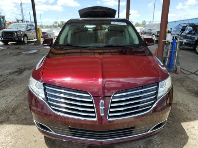 Photo 5 from auction – 2019 LINCOLN MKT with VIN 2LMHJ5AT1KBL01867