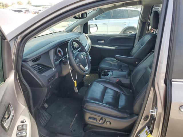 Photo 7 from auction – 2017 TOYOTA SIENNA SE with VIN 5TDXZ3DC0HS885707