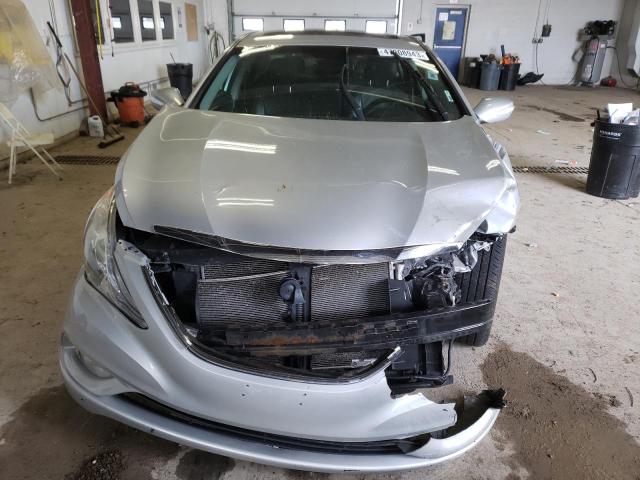 Photo 5 from auction – 2013 HYUNDAI SONATA SE with VIN 5NPEC4AC9DH697657
