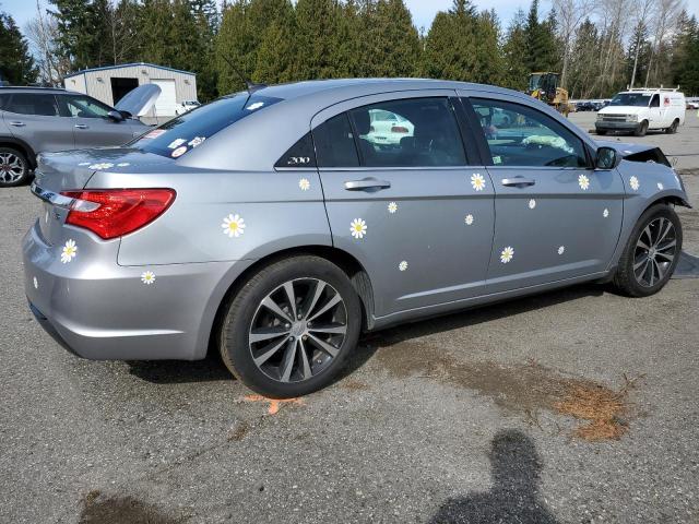 Photo 3 from auction – 2014 CHRYSLER 200 with VIN 1C3CCBBG0EN132099