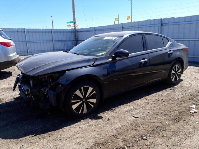 NISSAN ALTIMA SV 2019 with VIN 1N4BL4DV6KC117649 - Photo from auction