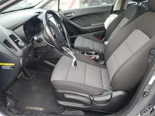 Photo 7 from auction – 2017 KIA FORTE LX with VIN 3KPFL4A75HE061660