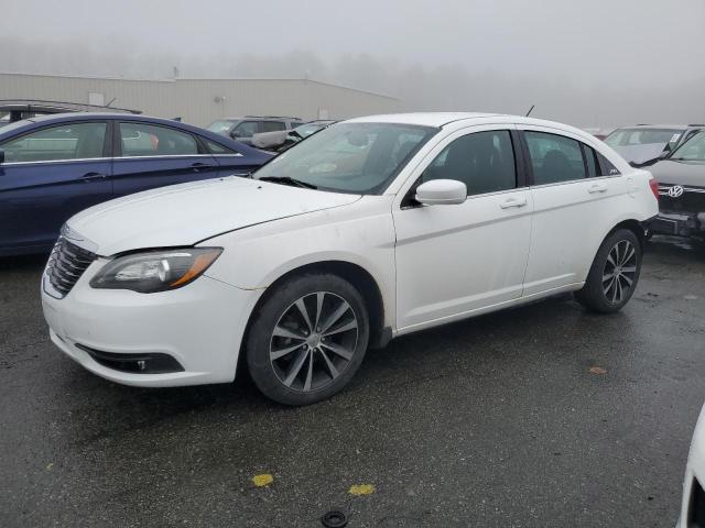 Photo 1 from auction – 2013 CHRYSLER 200 TOURIN with VIN 1C3CCBBG8DN727782