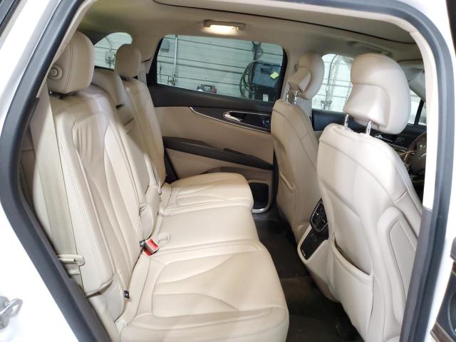 Photo 11 from auction – 2016 LINCOLN MKX RESERV with VIN 2LMTJ8LP8GBL52561
