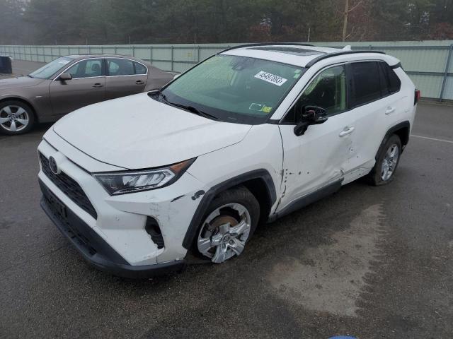 Photo 1 from auction – 2019 TOYOTA RAV4 XLE with VIN JTMP1RFV3KD008821