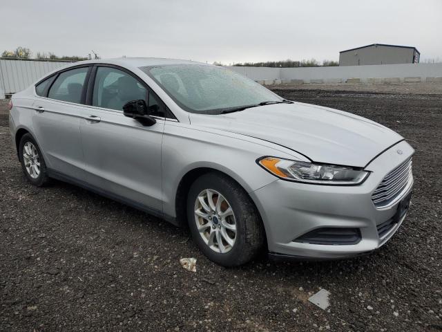 Photo 4 from auction – 2015 FORD FUSION S with VIN 3FA6P0G73FR135318