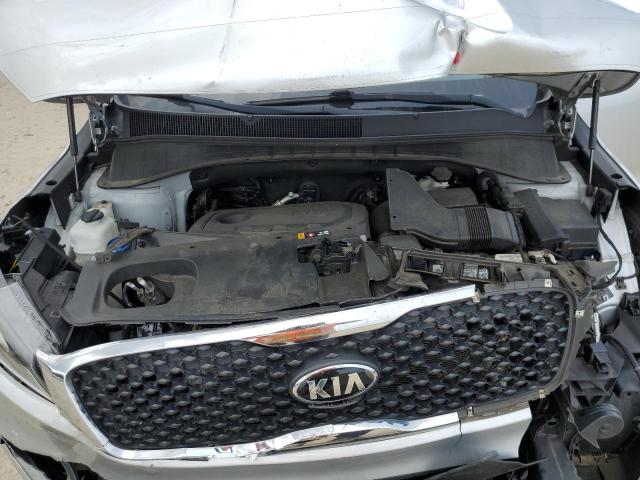 Photo 11 from auction – 2016 KIA SORENTO LX with VIN 5XYPG4A34GG168089