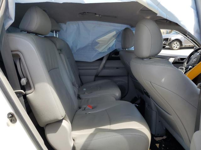 Photo 11 from auction – 2011 TOYOTA HIGHLANDER with VIN 5TDZK3EH8BS042997