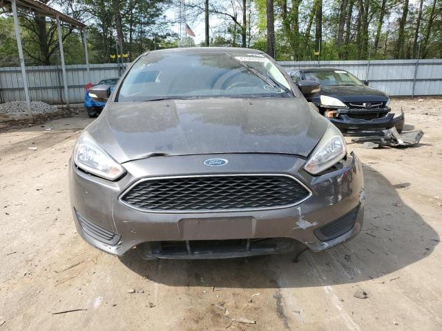 Zdjęcie 5 z aukcji – 2017 FORD FOCUS SE z VIN 1FADP3K26HL232650