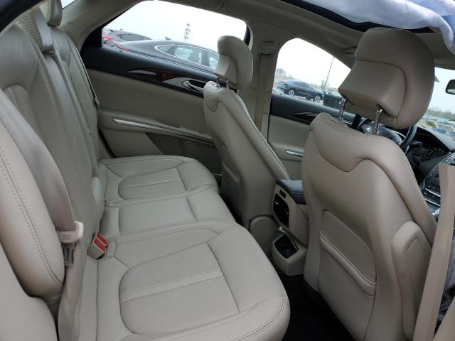 Photo 10 from auction – 2016 LINCOLN MKZ with VIN 3LN6L2JK3GR621946