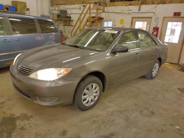 TOYOTA CAMRY LE 2006 with VIN 4T1BE32K76U642612 - Photo from auction