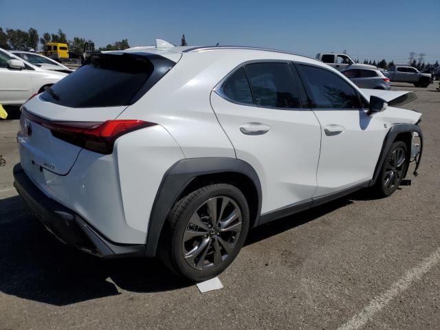 Photo 3 from auction – 2019 LEXUS UX 200 with VIN JTHY3JBH3K2020381