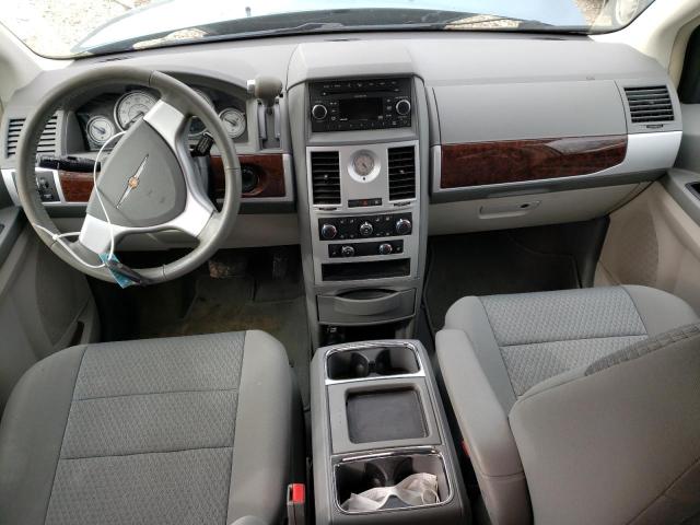 Photo 8 from auction – 2009 CHRYSLER TOWN & COU with VIN 2A8HR54199R648280