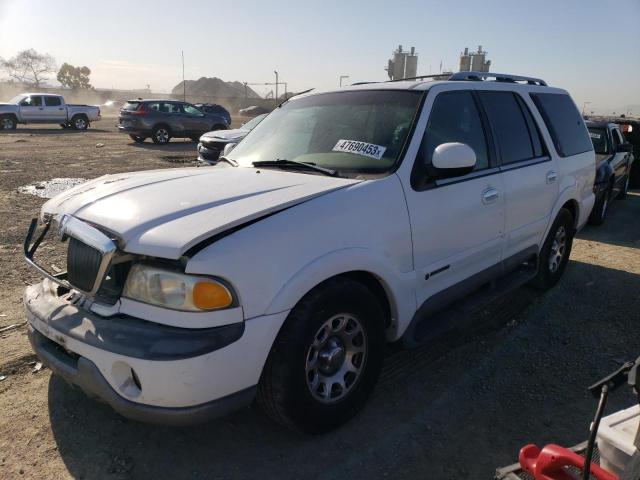 LINCOLN NAVIGATOR 1998 with VIN 5LMRU27L5WLJ54730 - Photo from auction