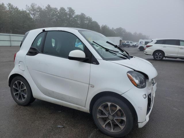 Photo 4 from auction – 2016 SMART FORTWO with VIN WMEFJ5DA2GK126416
