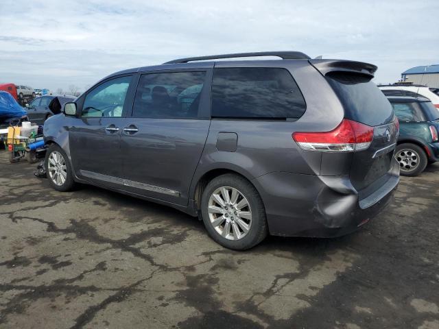 Photo 2 from auction – 2011 TOYOTA SIENNA XLE with VIN 5TDYK3DC3BS026577